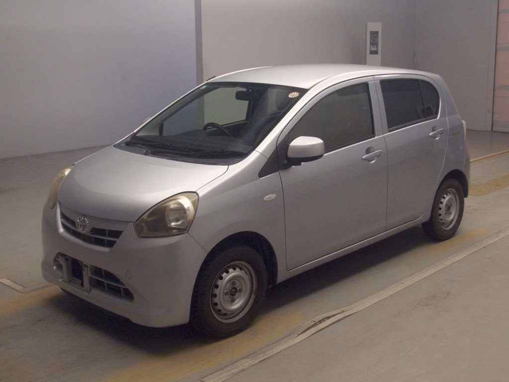 TOYOTA PIXIS EPOCH
