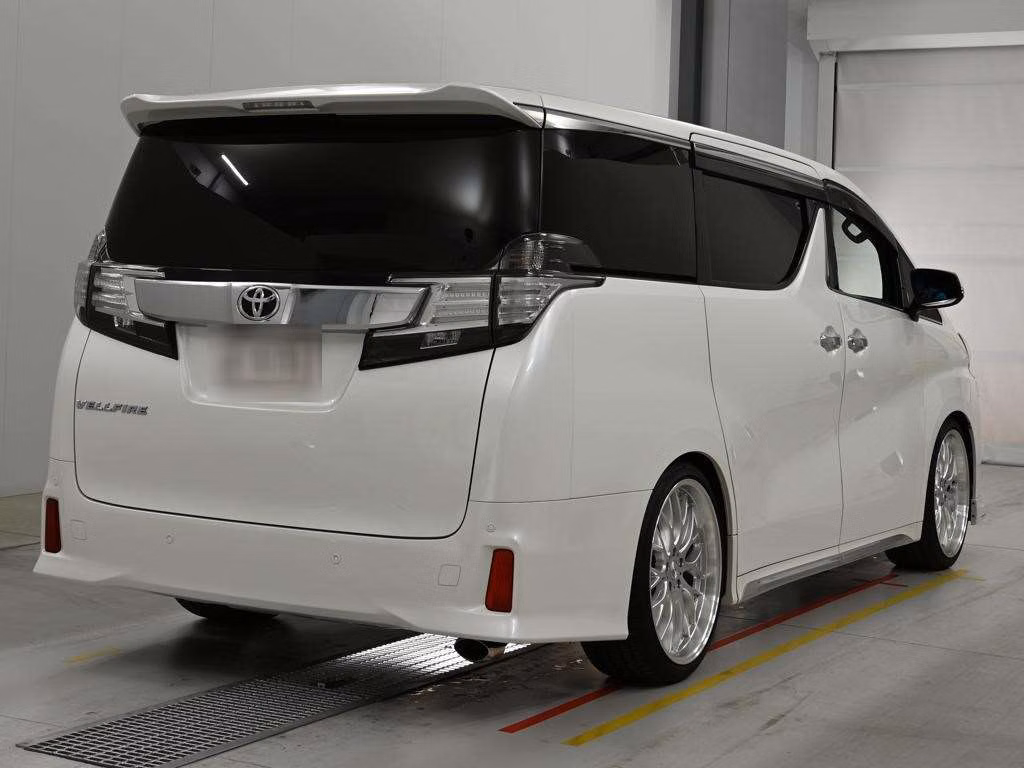 TOYOTA VELLFIRE