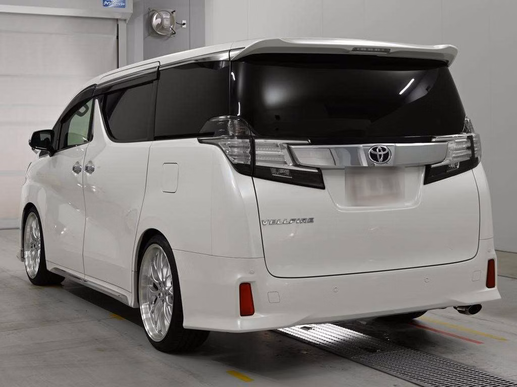 TOYOTA VELLFIRE