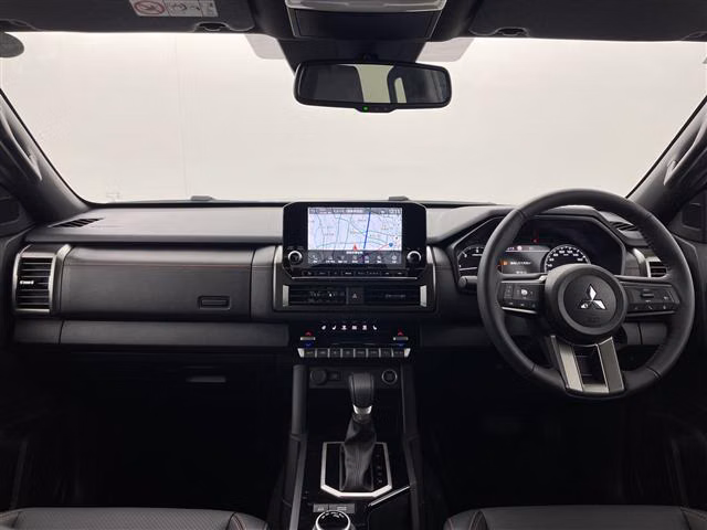 MITSUBISHI TRITON