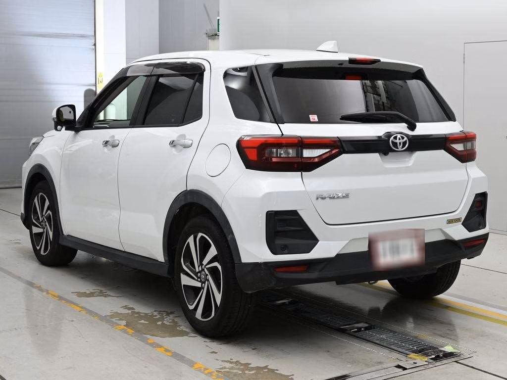 TOYOTA RAIZE