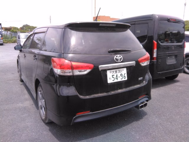 TOYOTA WISH