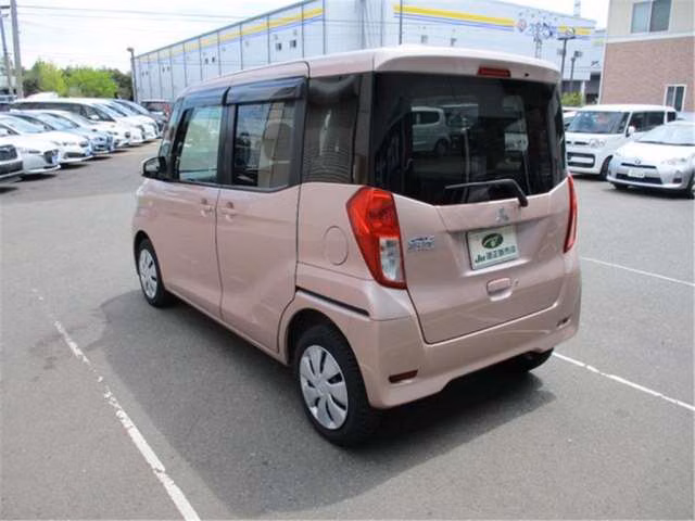 MITSUBISHI EK SPACE