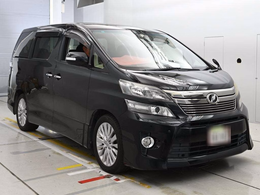 TOYOTA VELLFIRE
