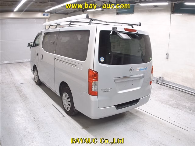 NISSAN NV350 CARAVAN