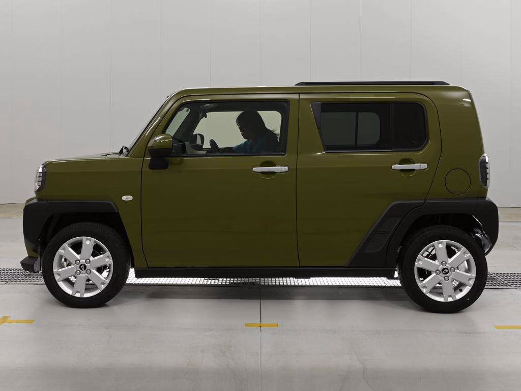 DAIHATSU TAFT