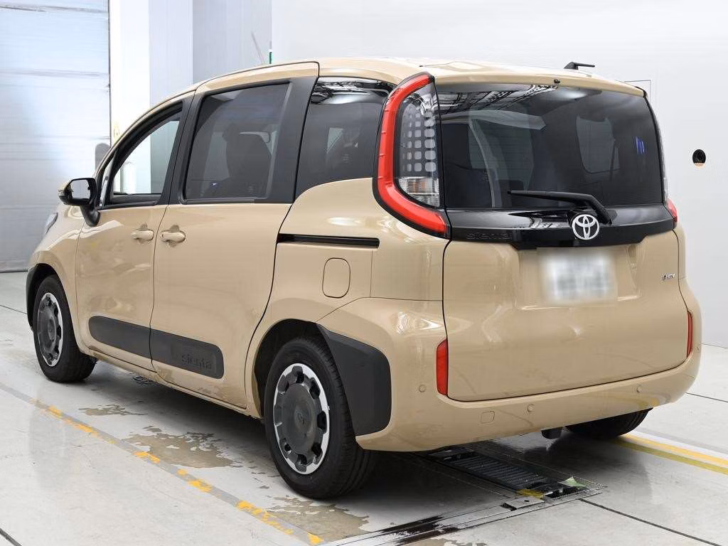 TOYOTA SIENTA