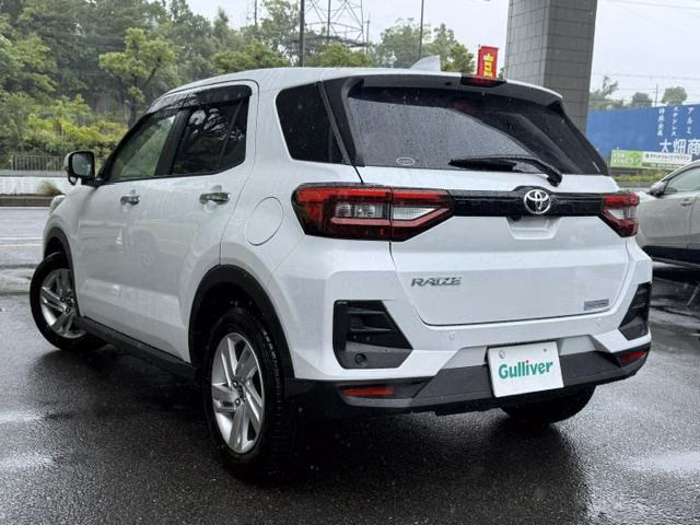 TOYOTA RAIZE