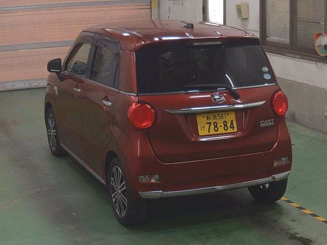 DAIHATSU CAST