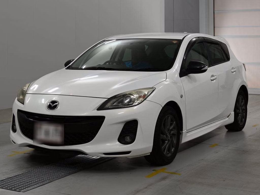 MAZDA AXELA