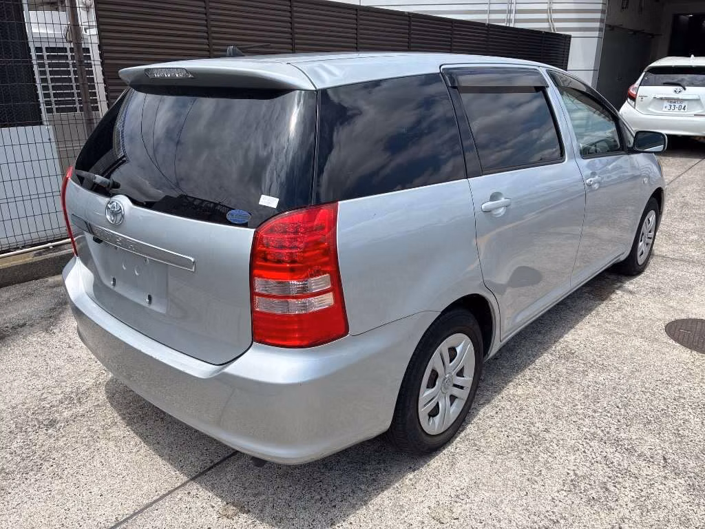 TOYOTA WISH