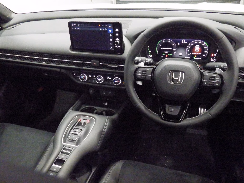 HONDA ZR-V