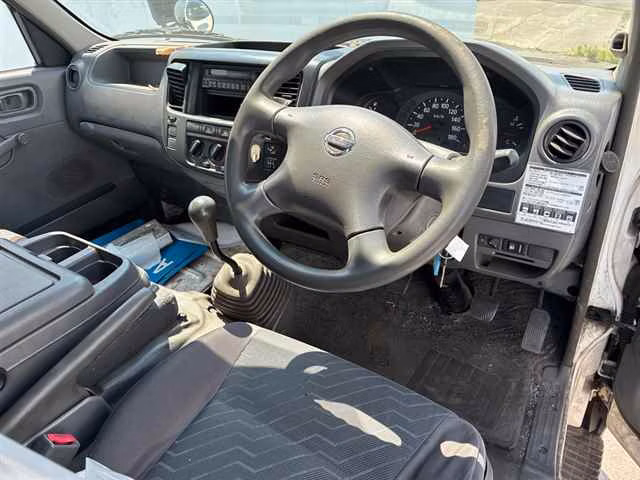 NISSAN CARAVAN