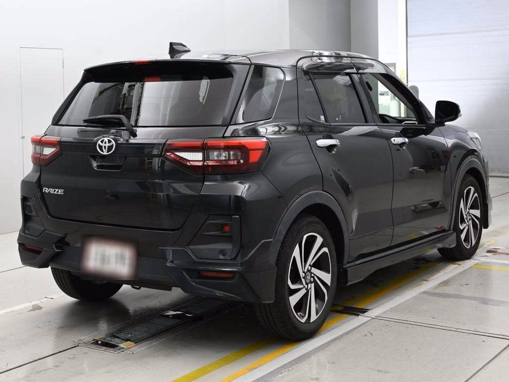 TOYOTA RAIZE