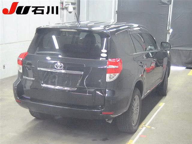 TOYOTA VANGUARD