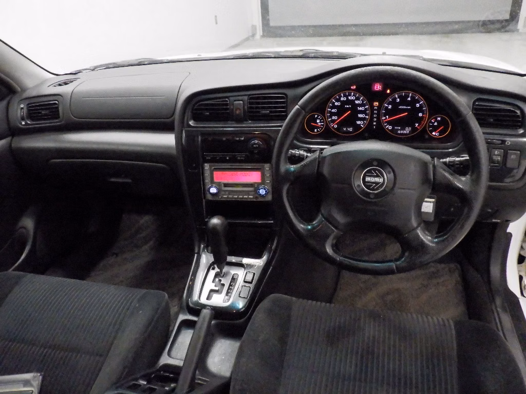SUBARU LEGACY