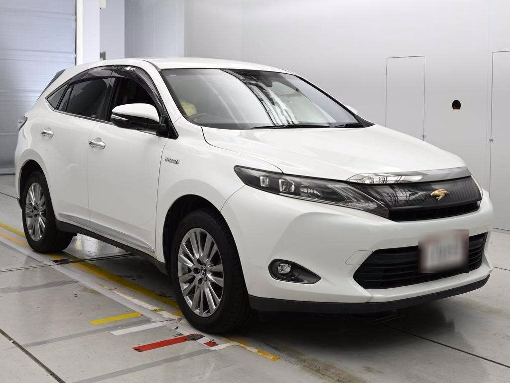 TOYOTA HARRIER