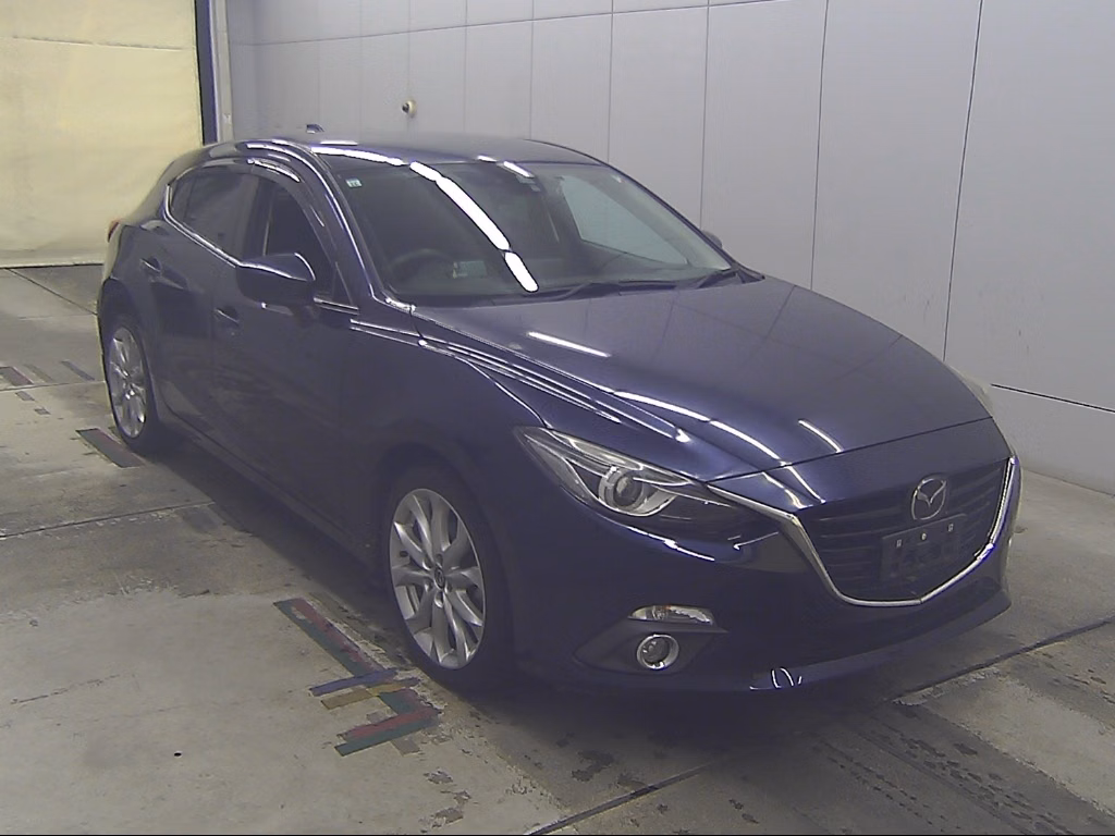 MAZDA AXELA