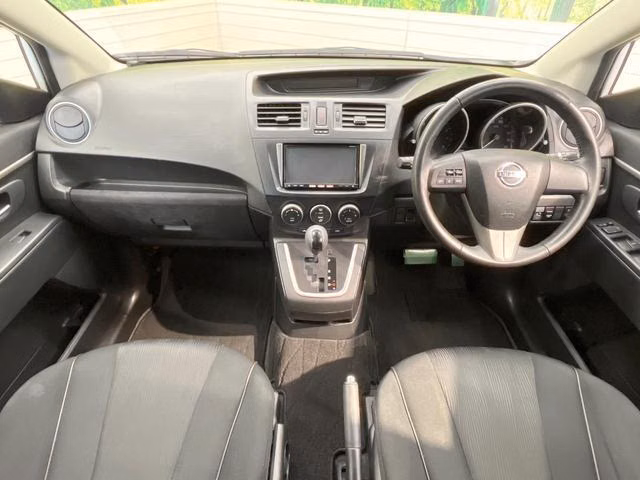 NISSAN LAFESTA