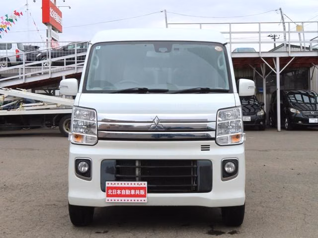 MITSUBISHI TOWN BOX