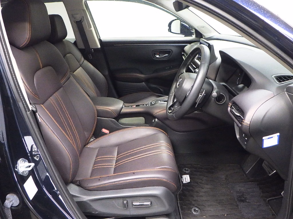 HONDA ZR-V