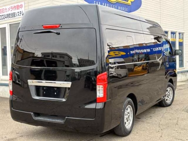 NISSAN NV350 CARAVAN