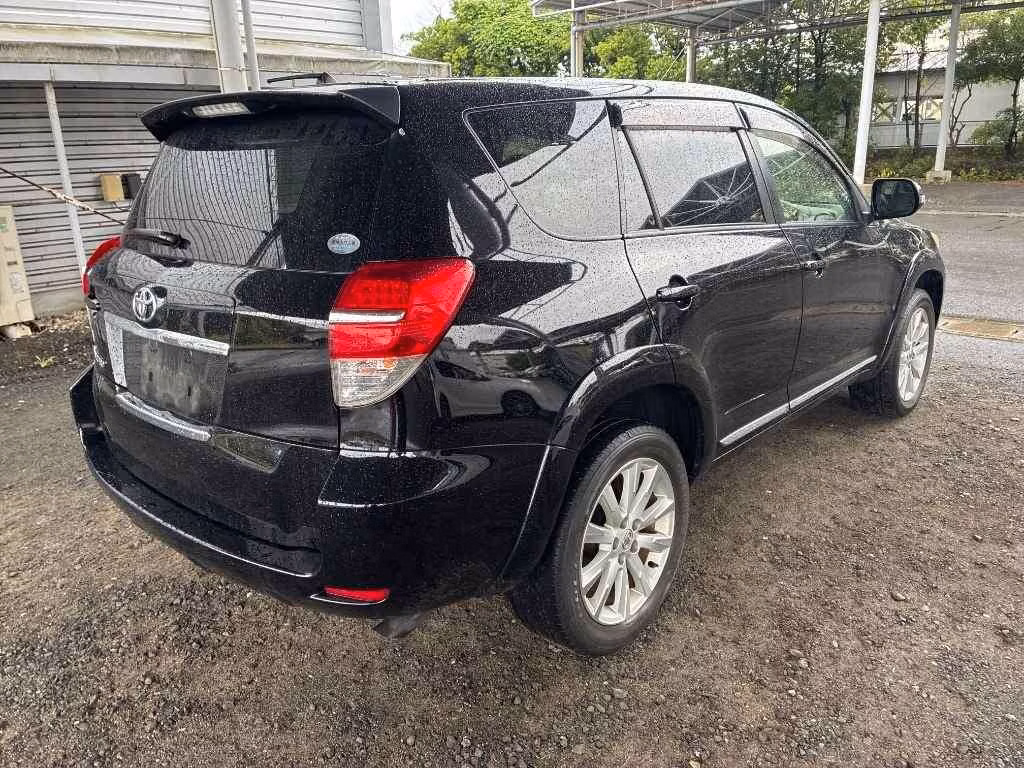 TOYOTA VANGUARD