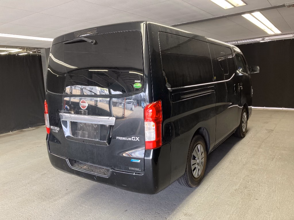 NISSAN NV350 CARAVAN