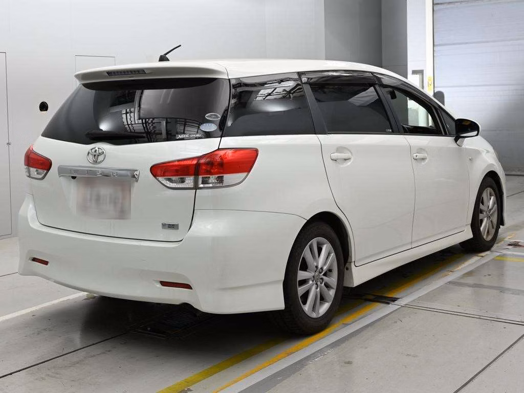 TOYOTA WISH