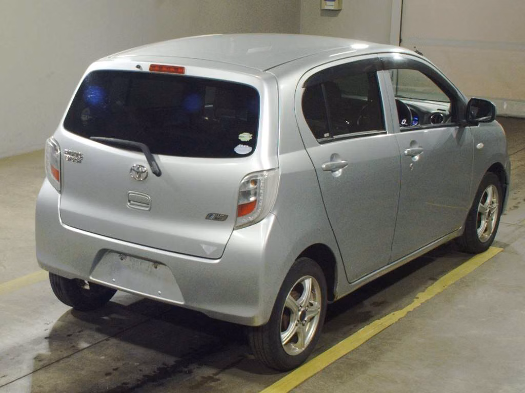 TOYOTA PIXIS EPOCH