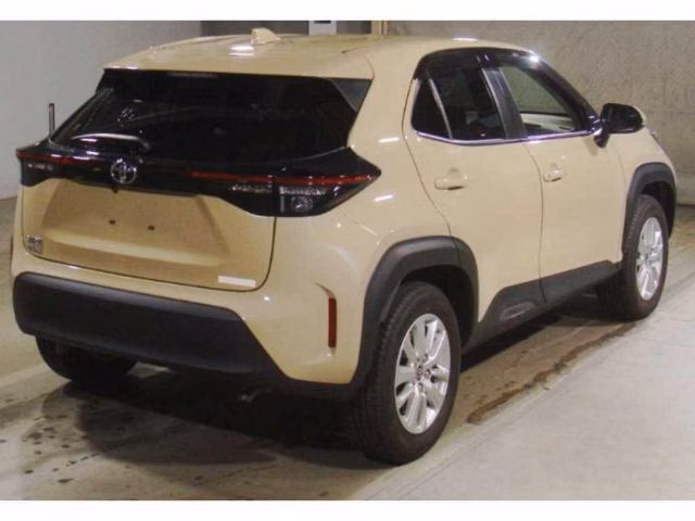 TOYOTA YARIS CROSS