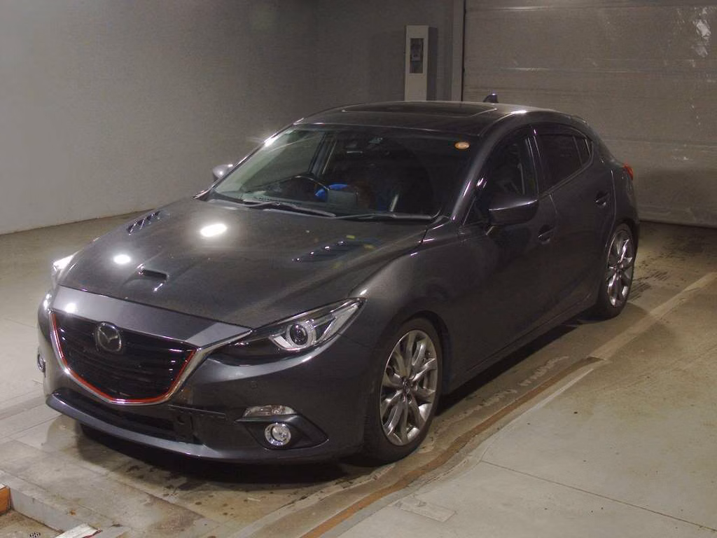 MAZDA AXELA