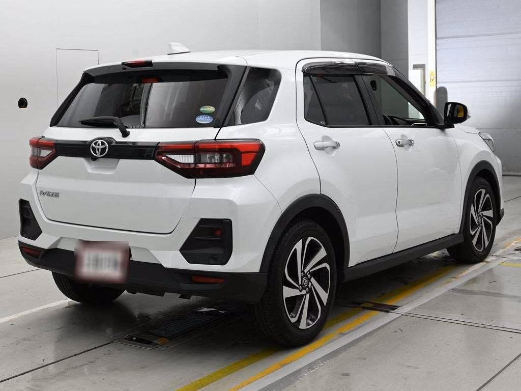 TOYOTA RAIZE