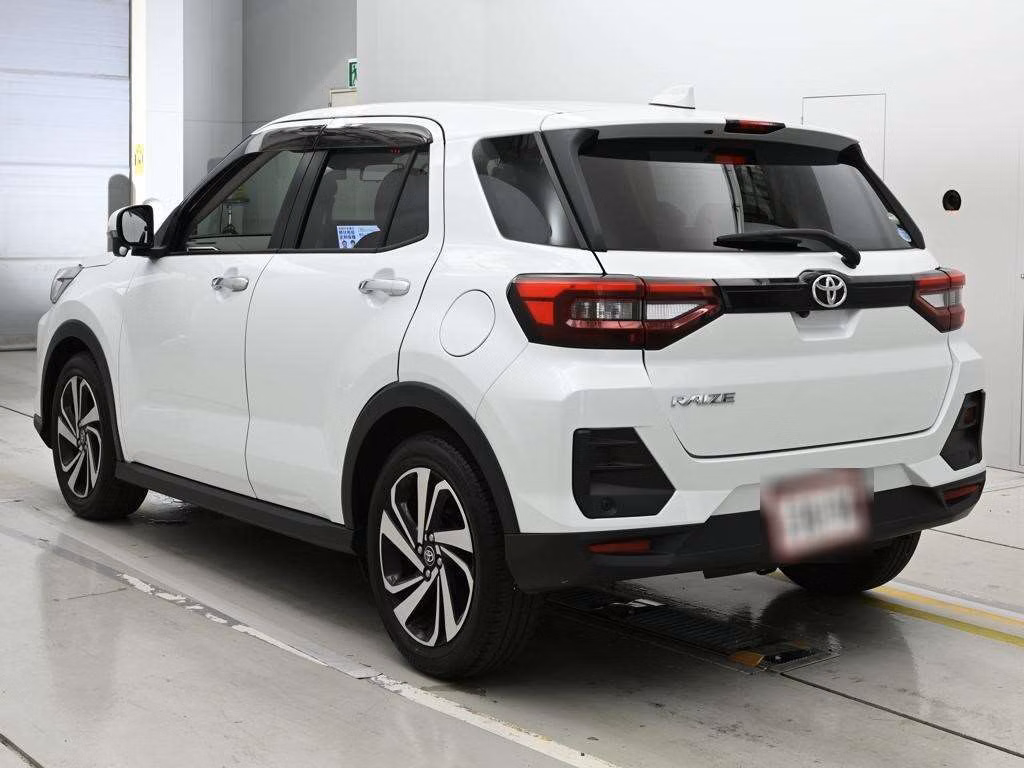 TOYOTA RAIZE