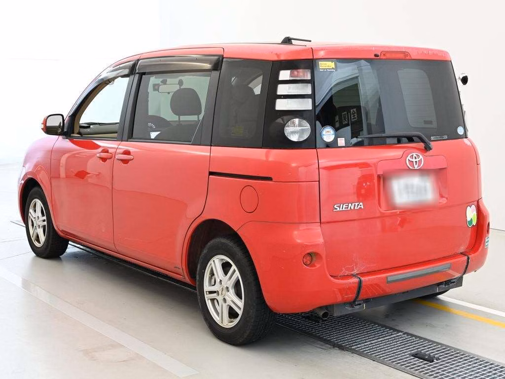 TOYOTA SIENTA