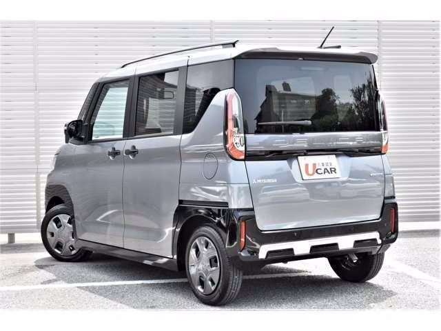 MITSUBISHI DELICA MINI