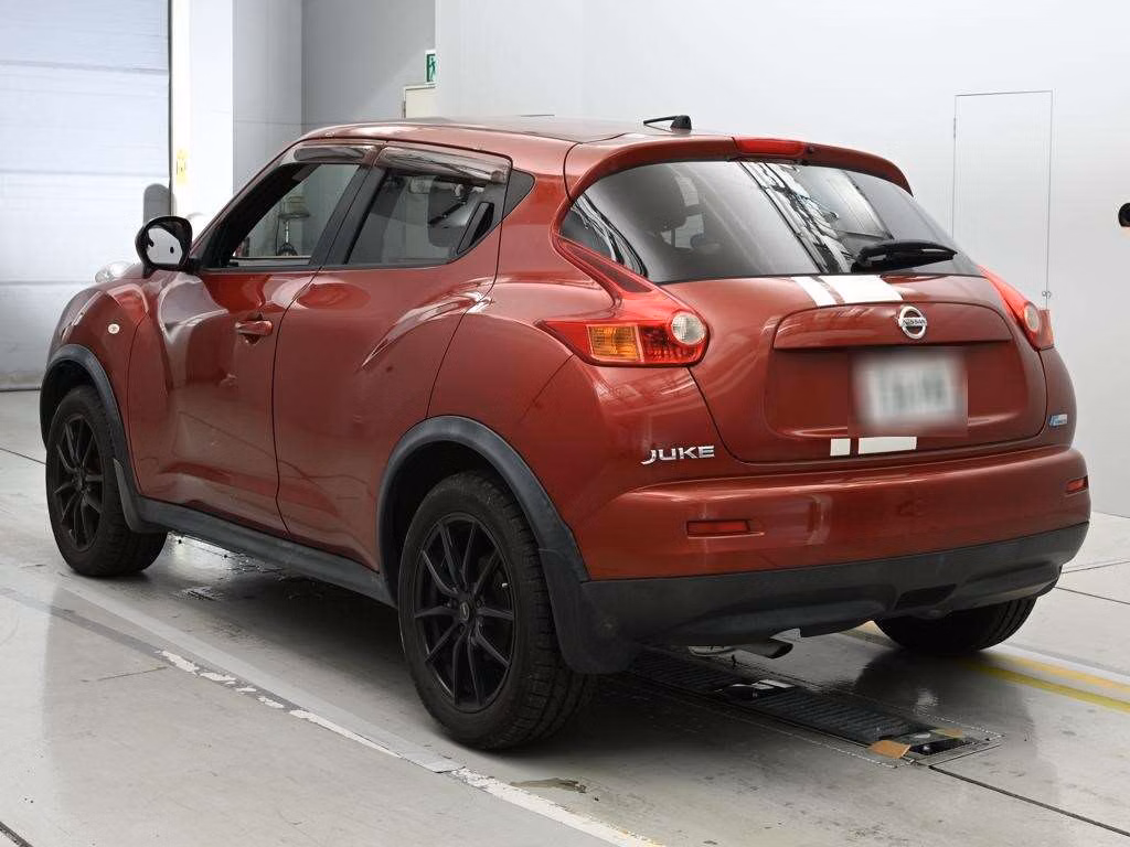 NISSAN JUKE