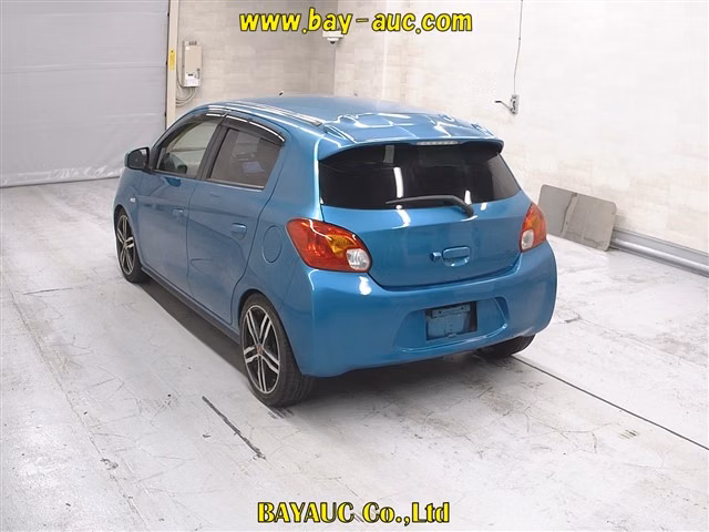 MITSUBISHI MIRAGE
