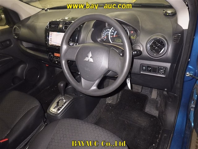 MITSUBISHI MIRAGE