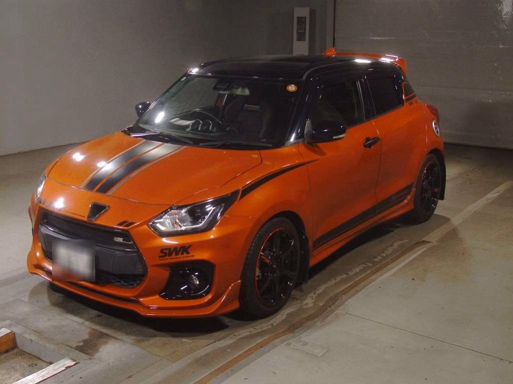 SUZUKI SWIFT
