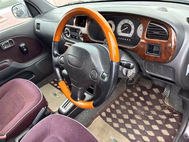 DAIHATSU MIRA GINO
