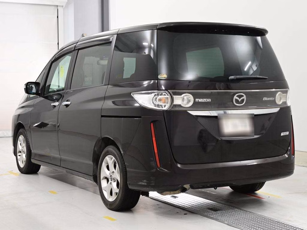 MAZDA BIANTE