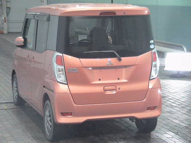 MITSUBISHI EK SPACE