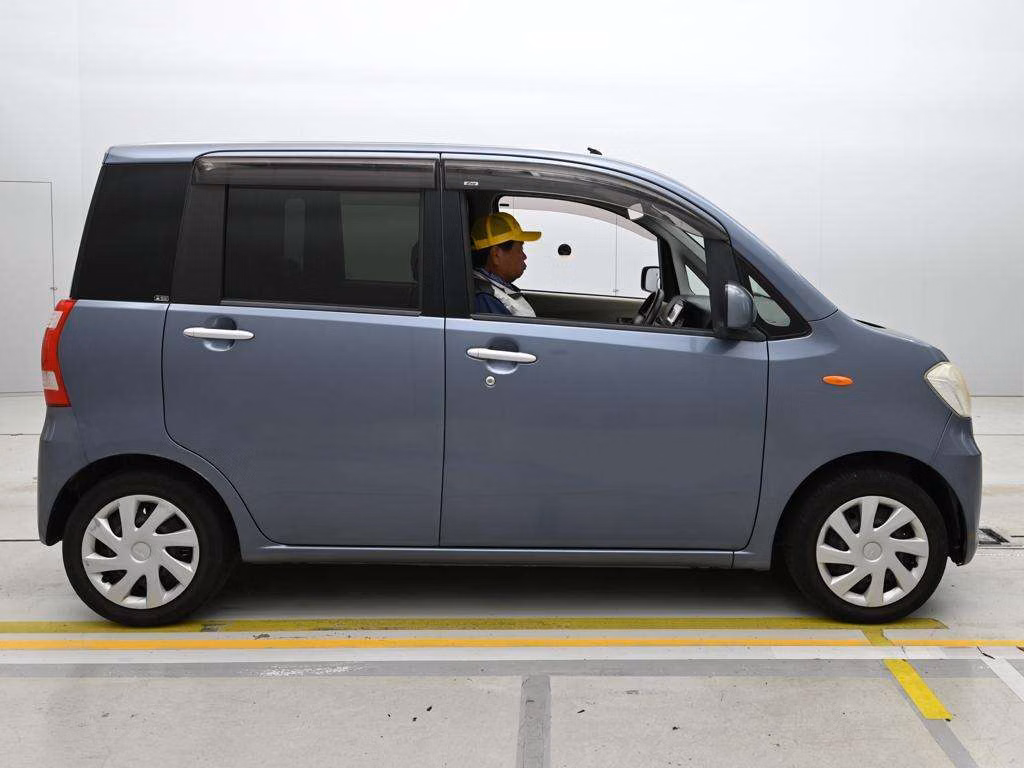 DAIHATSU TANTO EXE
