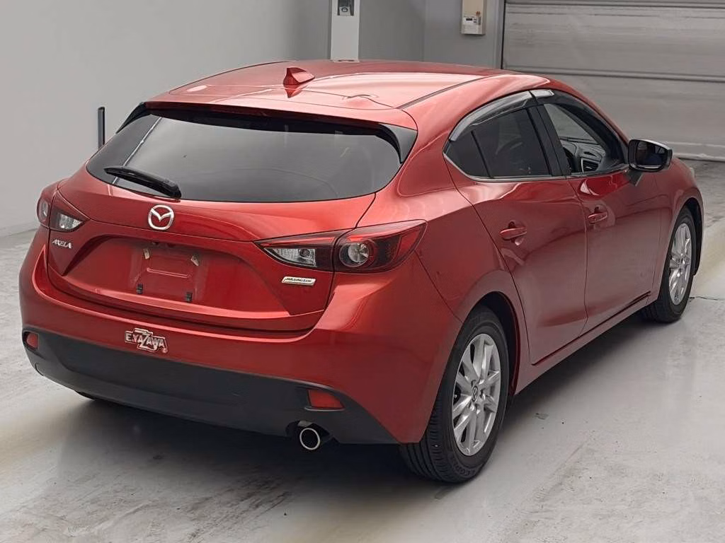 MAZDA AXELA