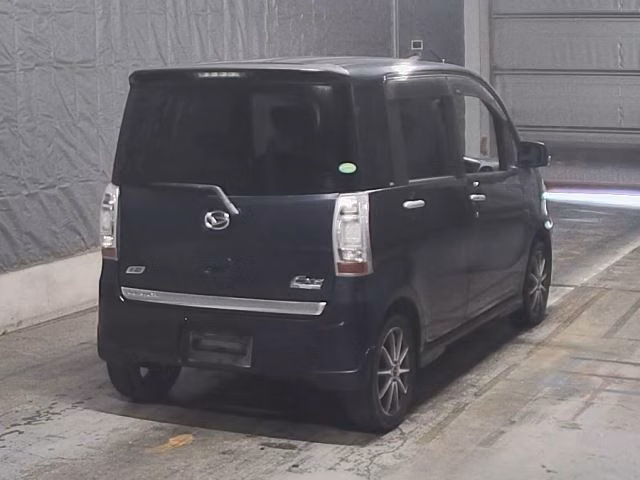 DAIHATSU TANTO EXE