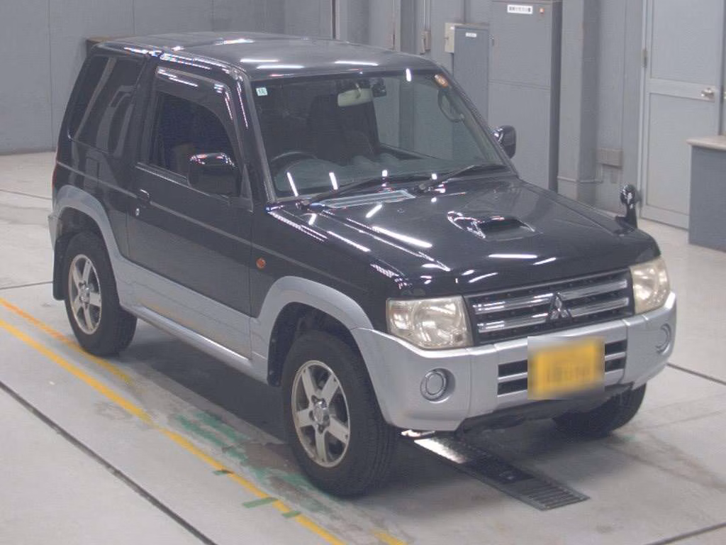 MITSUBISHI PAJERO MINI