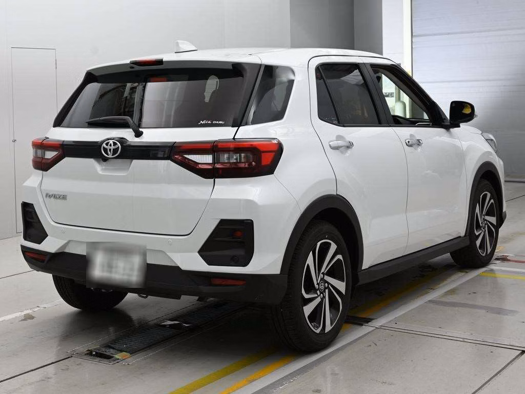 TOYOTA RAIZE