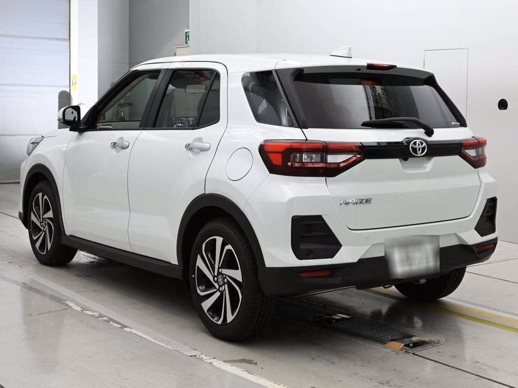 TOYOTA RAIZE