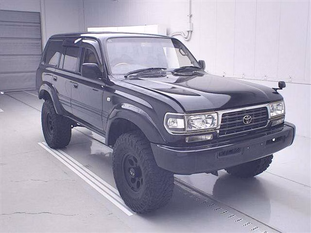 TOYOTA LAND CRUISER